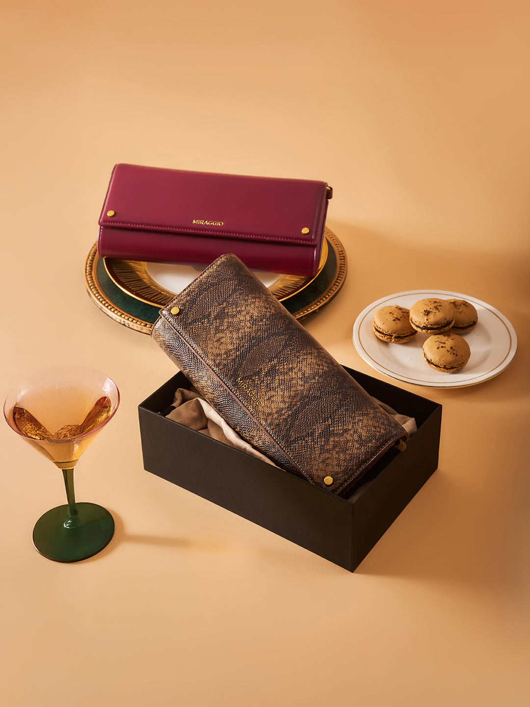 Davina Shoulder Clutch