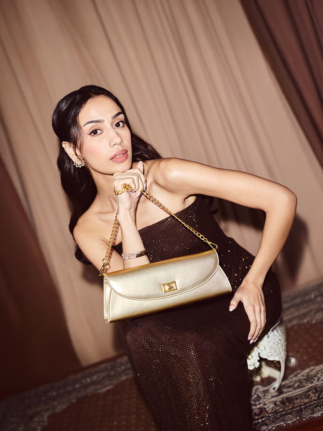 Lousia Clutch