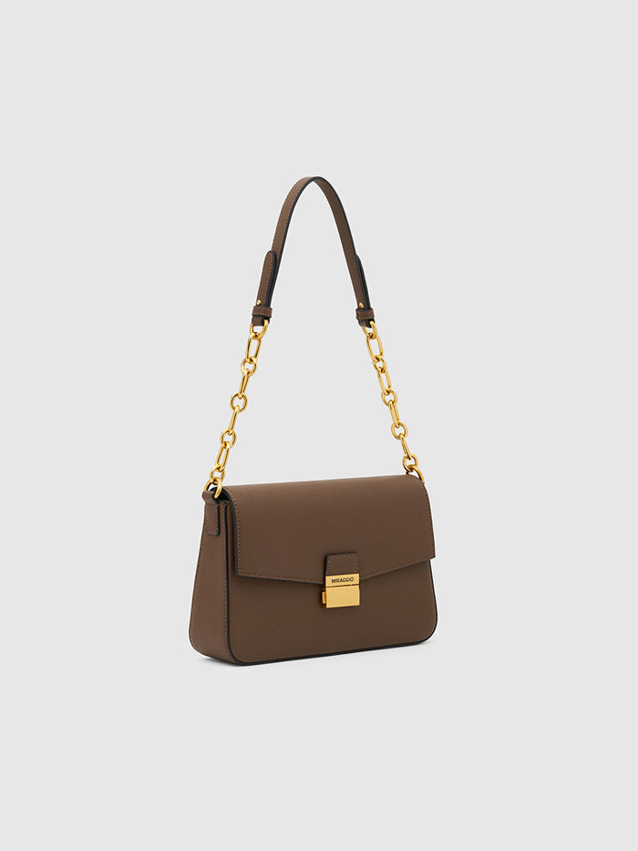 #color_brown