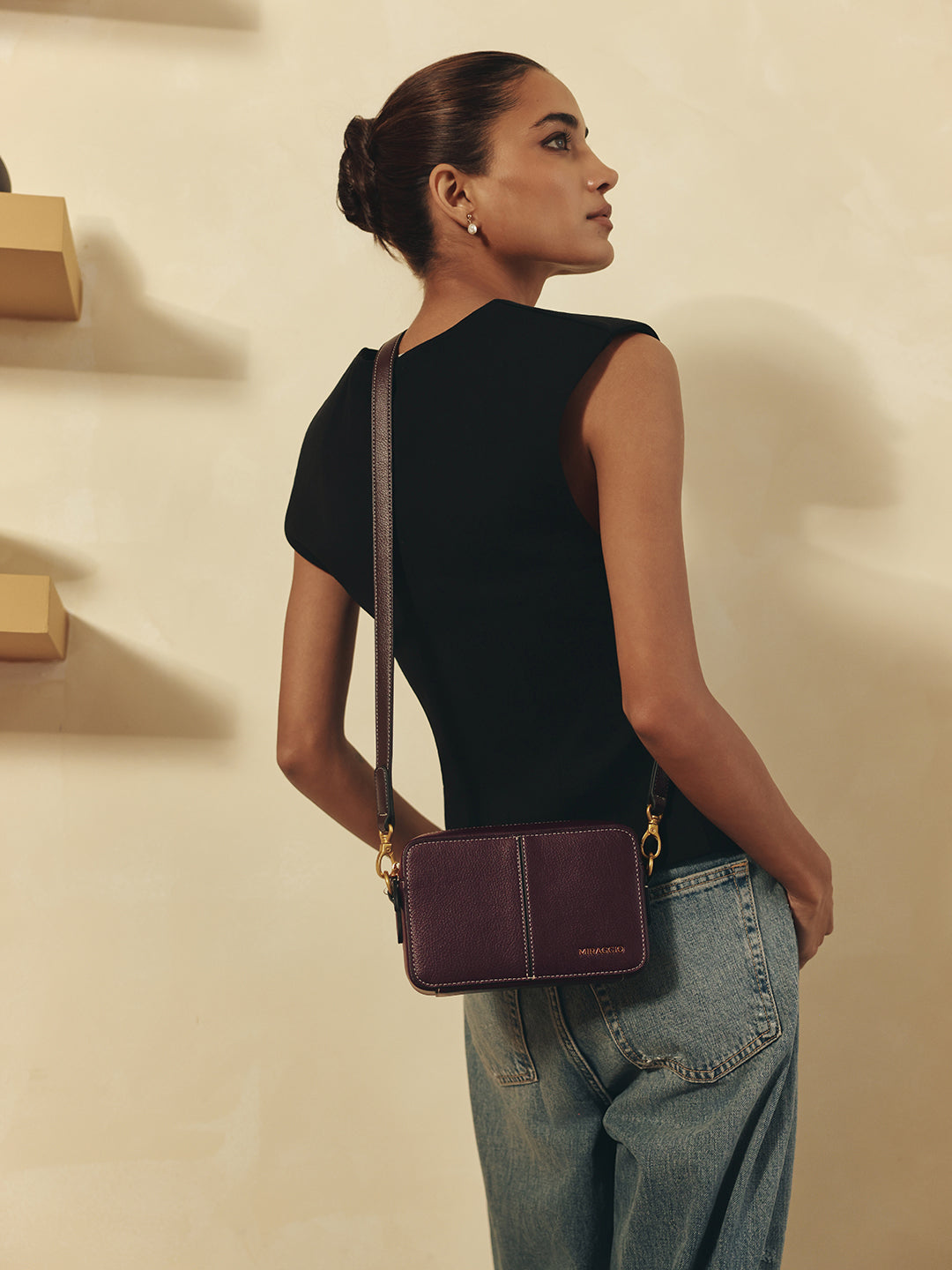 Andy Crossbody Bag