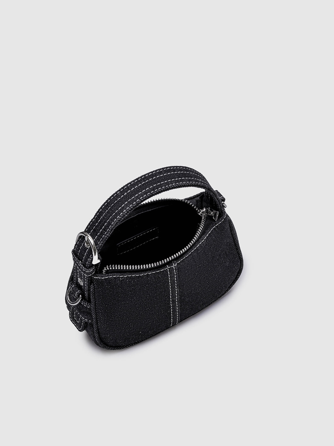 #color_black