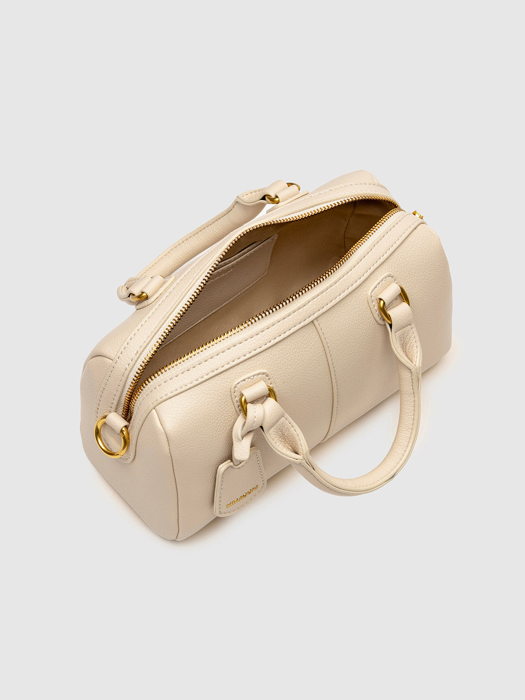 #color_ivory