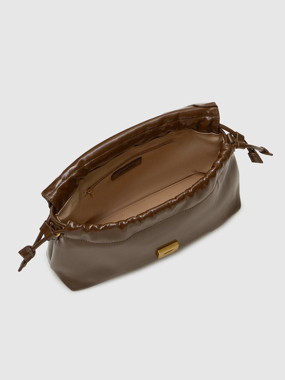 モリオジ Mindy Crossbody Bag