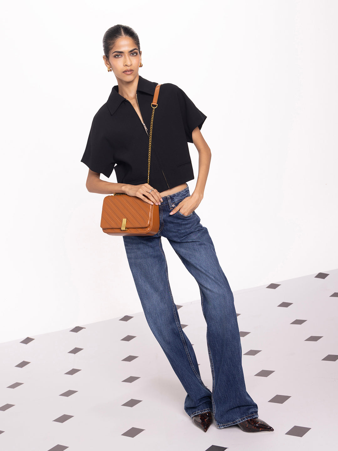 Inez Shoulder Bag