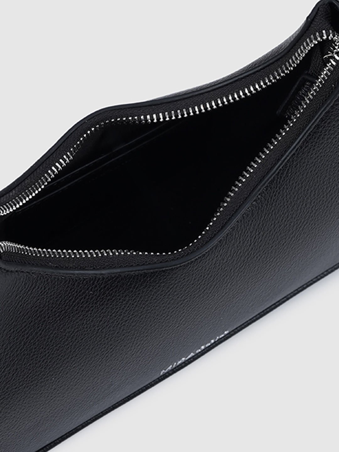 Celio Shoulder Bag
