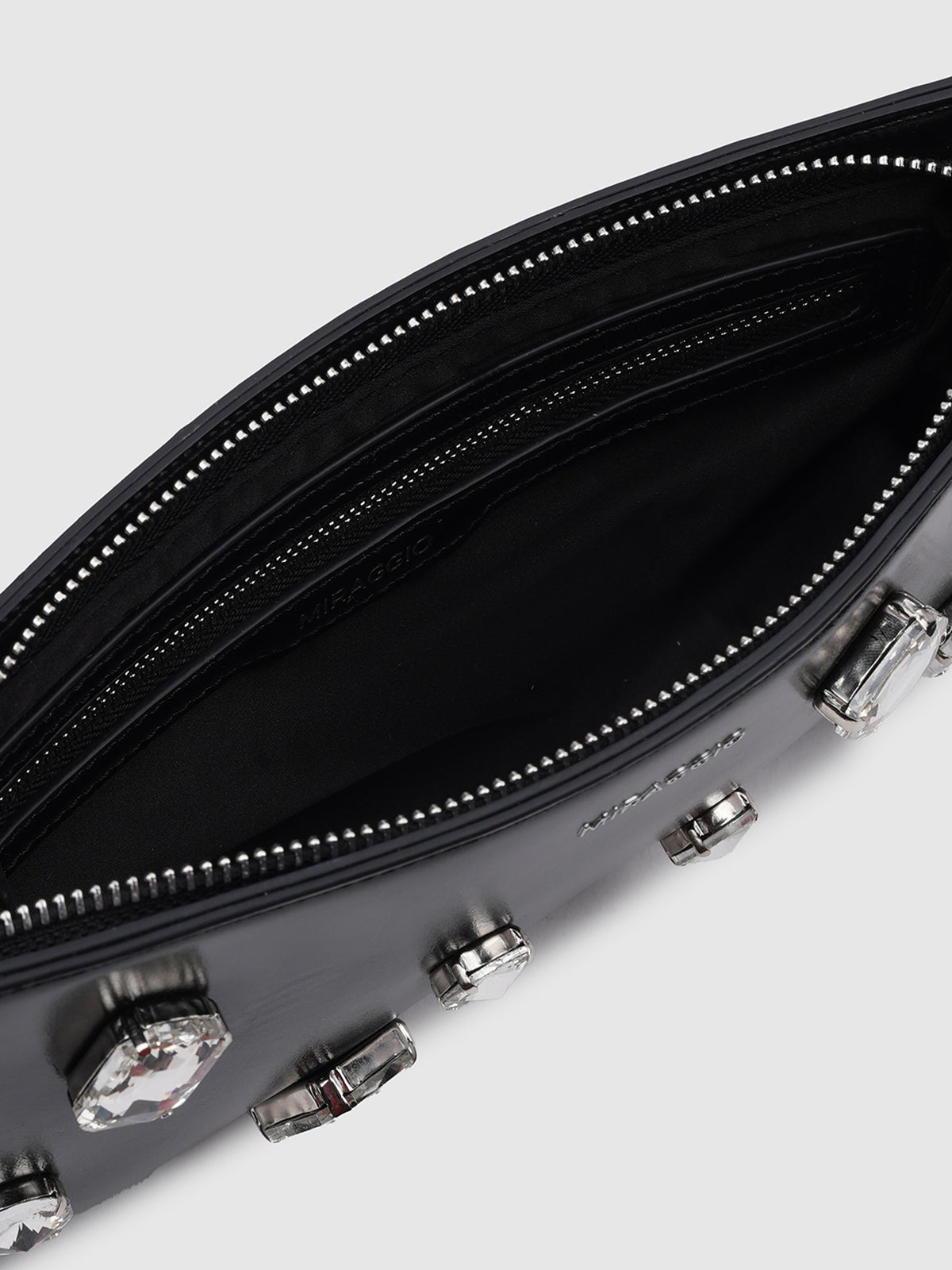 Fiora Shoulder Bag
