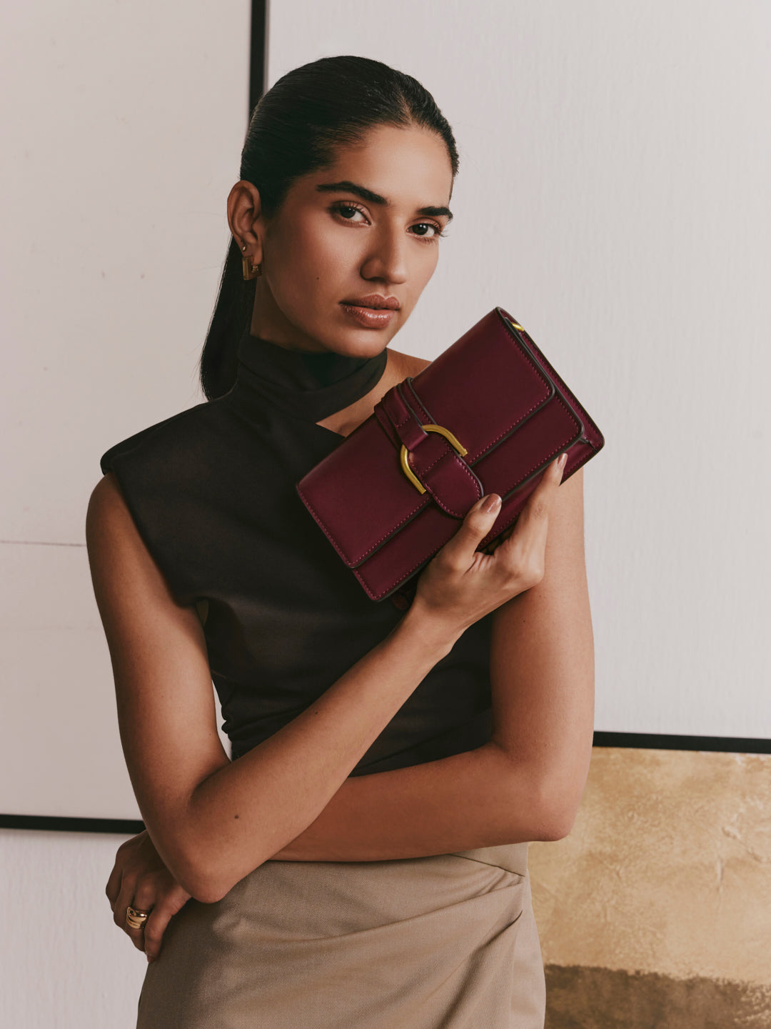 Buy Wine Peonii Crossbody Bag Online - Miraggio
