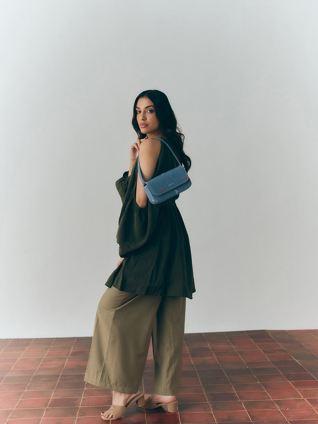 Pola Shoulder Bag