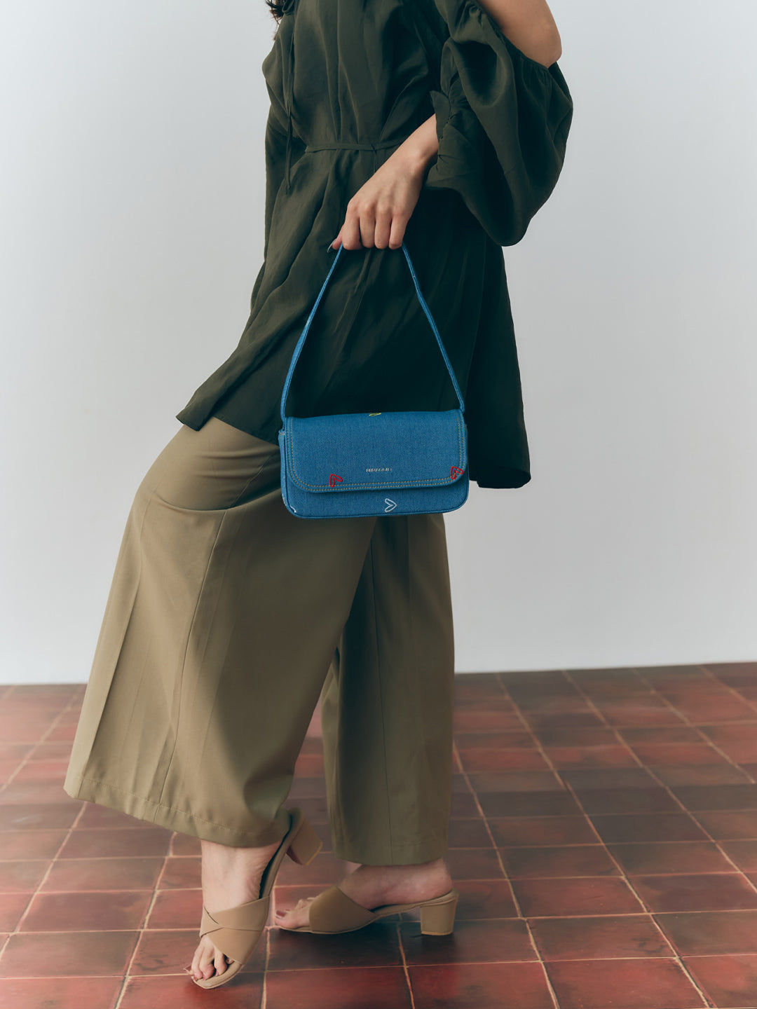 Pola Shoulder Bag