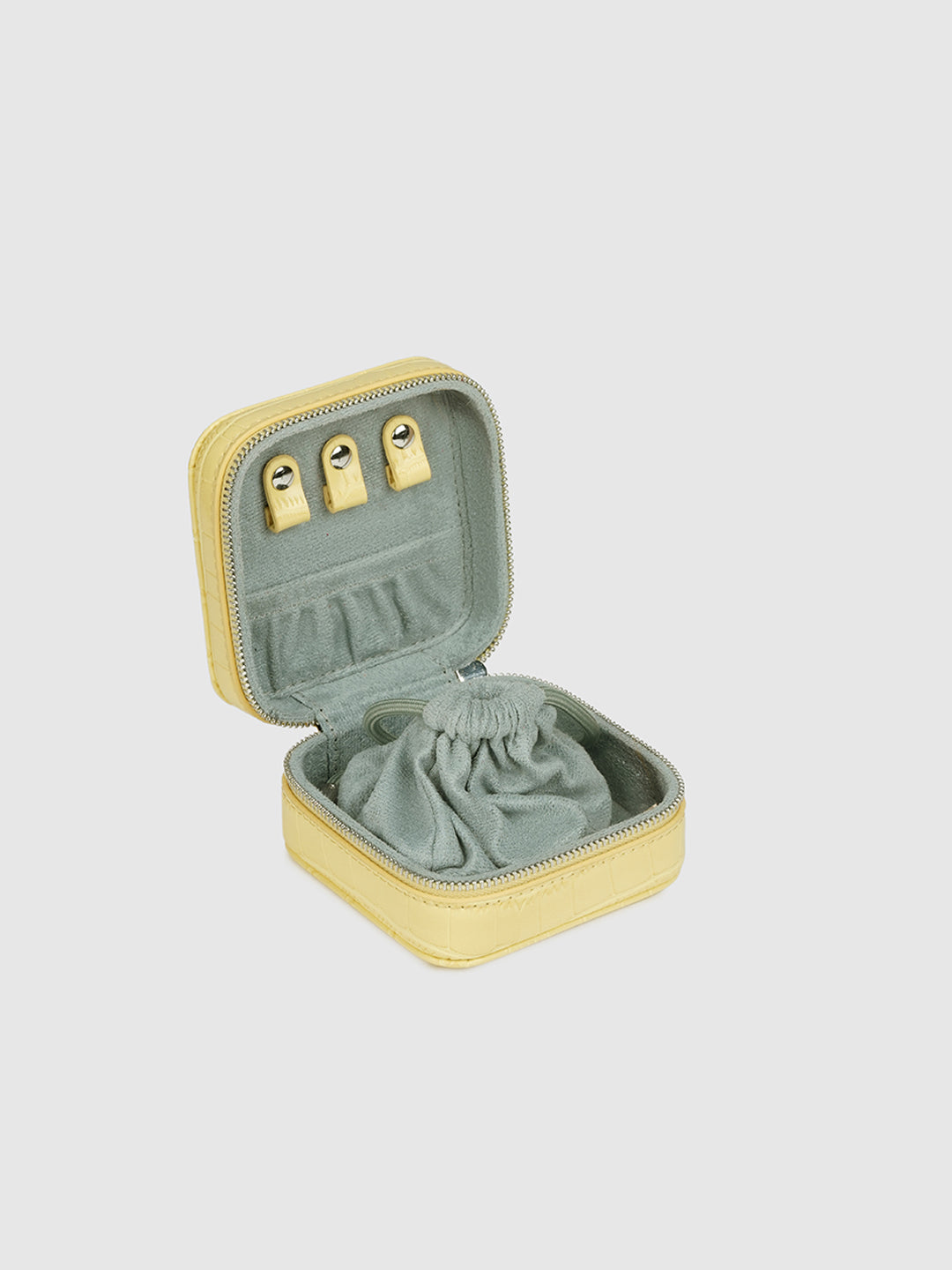 Verity Vanity Kit