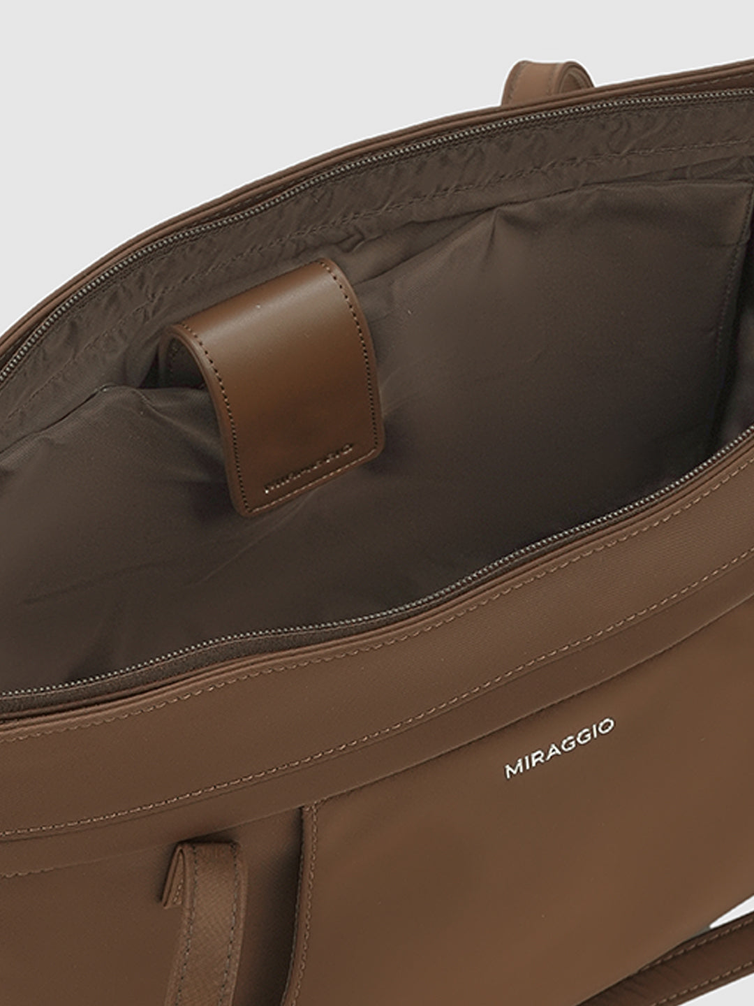 Breeze Tote Bag